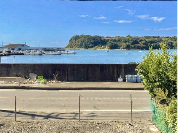 神奈川県三浦市南下浦町松輪の土地