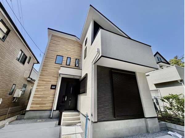 神奈川県藤沢市片瀬１丁目の新築戸建