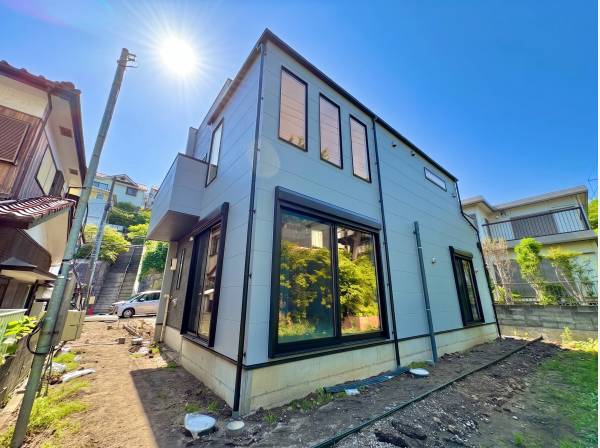 神奈川県鎌倉市津西２丁目の新築戸建