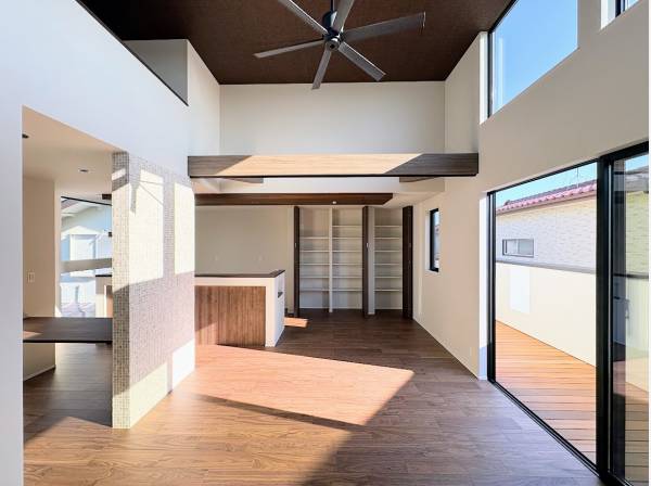 神奈川県藤沢市鵠沼桜が岡１丁目の新築戸建