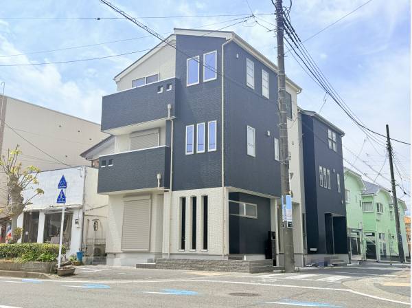 神奈川県平塚市夕陽ケ丘の新築戸建