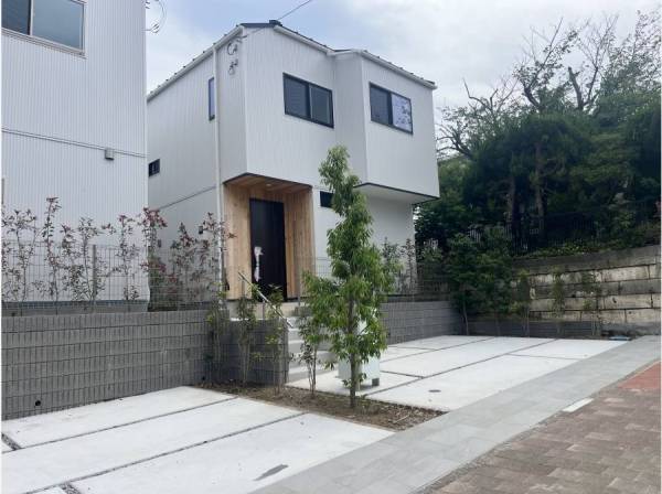 神奈川県鎌倉市西鎌倉１丁目の新築戸建