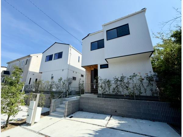 神奈川県鎌倉市西鎌倉１丁目の新築戸建