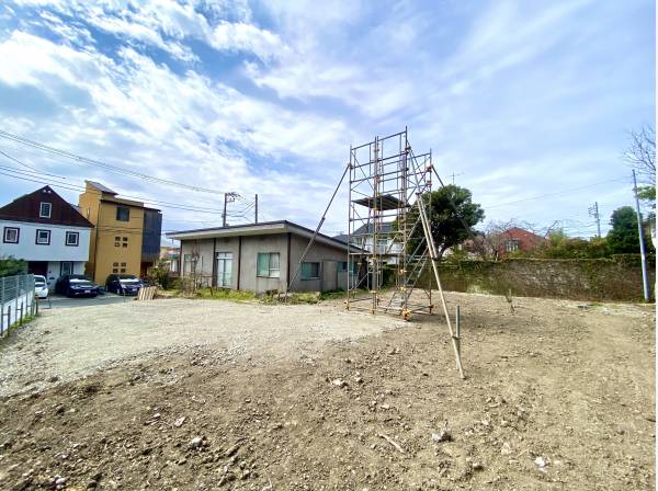 海に近い葉山堀内の土地