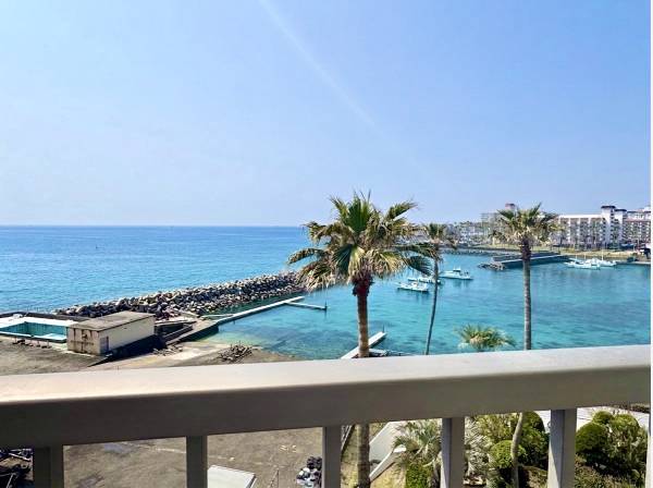 神奈川県逗子市小坪４丁目のマンション