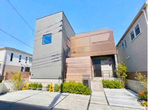 神奈川県茅ヶ崎市東海岸南２丁目の新築戸建