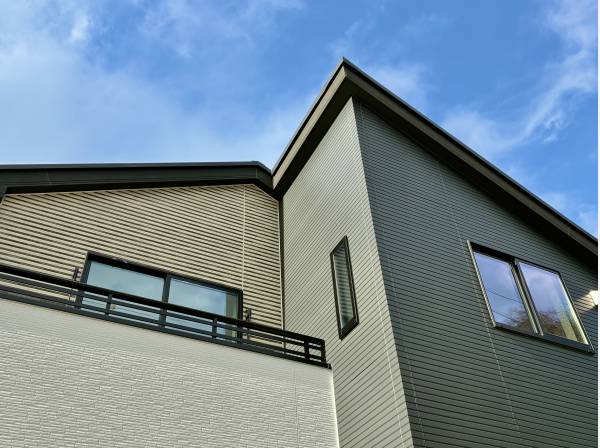 神奈川県三浦郡葉山町長柄の新築戸建