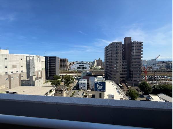 神奈川県平塚市宝町のマンション
