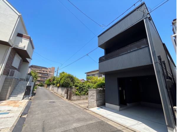 神奈川県藤沢市藤が岡２丁目の新築戸建