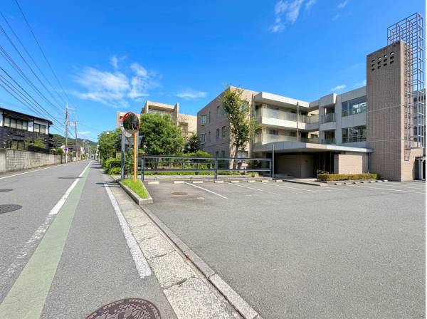 神奈川県鎌倉市二階堂のマンション