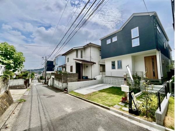 神奈川県三浦郡葉山町長柄の新築戸建