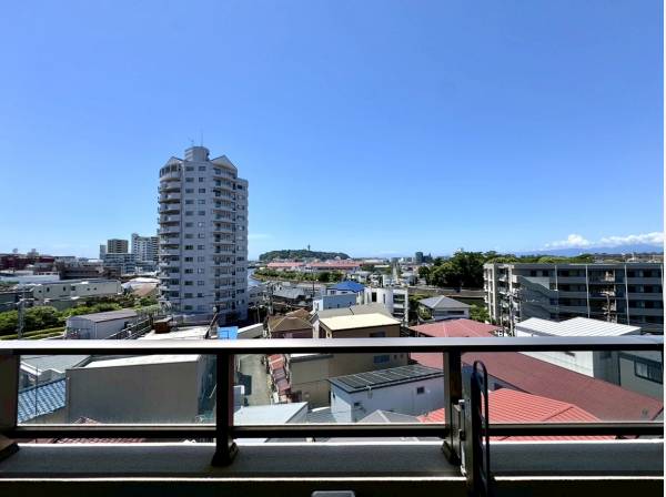 神奈川県藤沢市片瀬４丁目のマンション