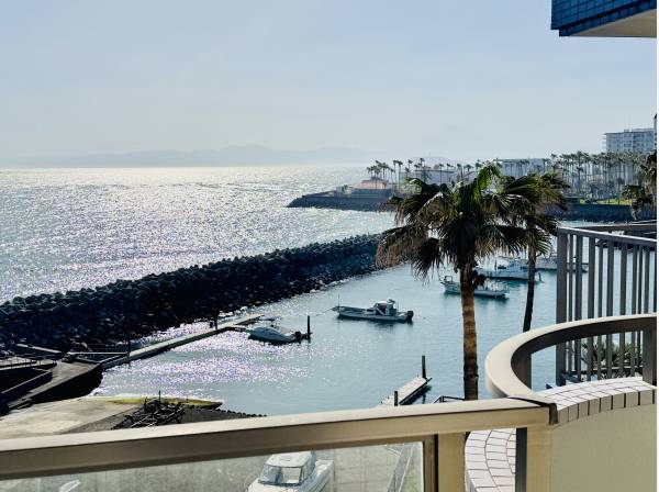 神奈川県逗子市小坪４丁目のマンション