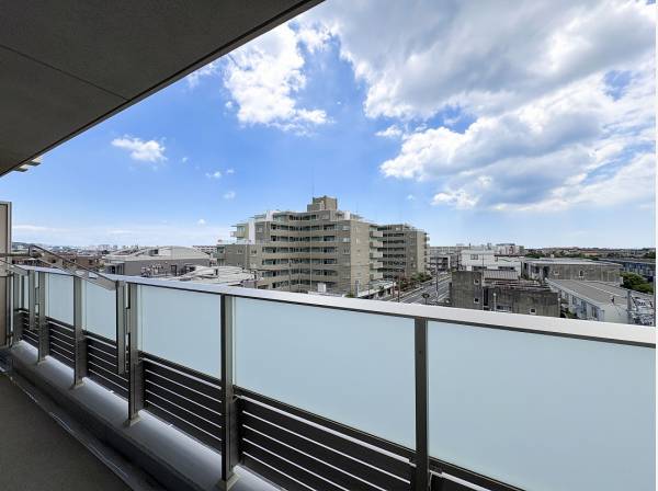 神奈川県藤沢市鵠沼海岸５丁目のマンション