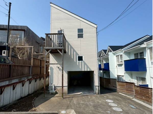 神奈川県三浦郡葉山町下山口の中古戸建