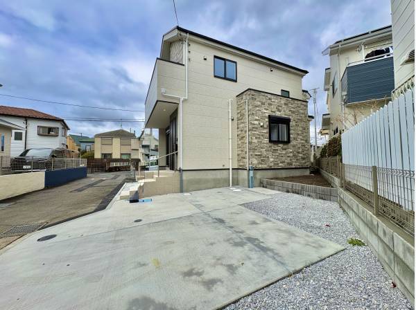 神奈川県茅ヶ崎市南湖６丁目の新築戸建