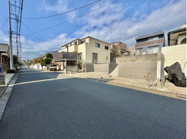 神奈川県三浦郡葉山町長柄の土地