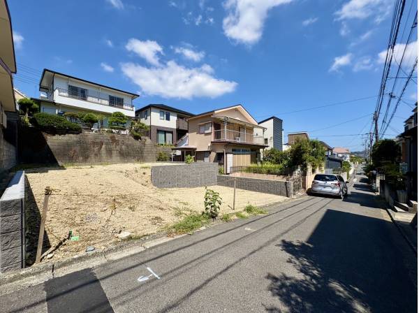 神奈川県三浦郡葉山町長柄の土地