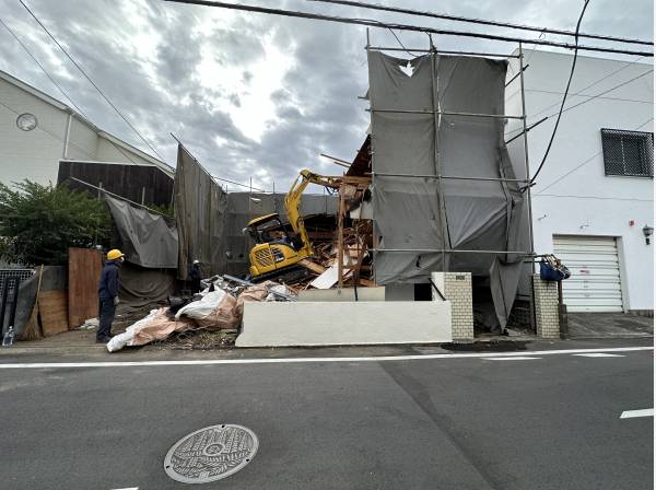 建物解体中