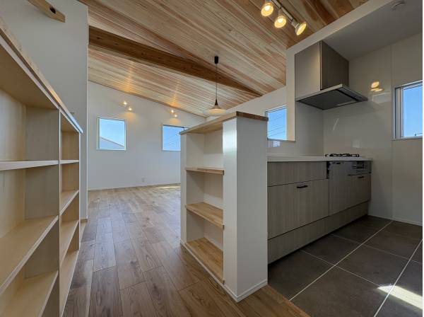 神奈川県逗子市池子３丁目の新築戸建