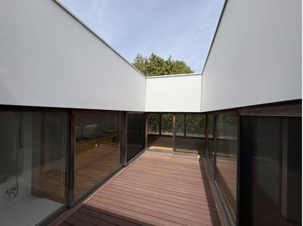 神奈川県茅ヶ崎市東海岸南４丁目の中古戸建