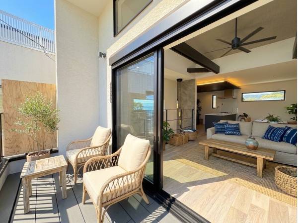 神奈川県藤沢市鵠沼松が岡２丁目の新築戸建