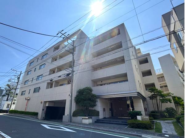 神奈川県三浦郡葉山町堀内のマンション