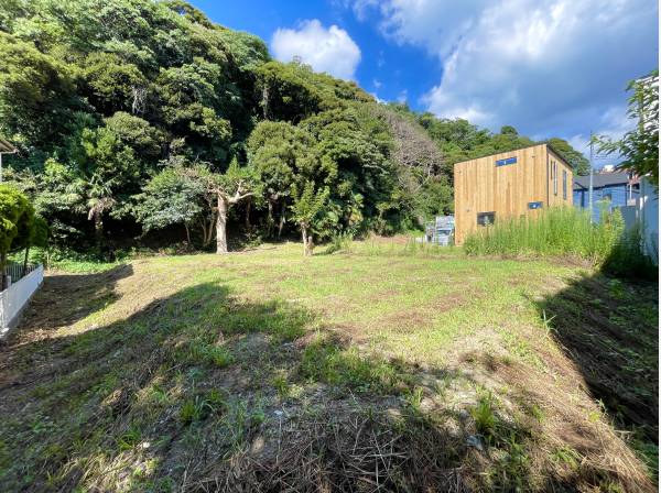 神奈川県三浦郡葉山町一色の土地