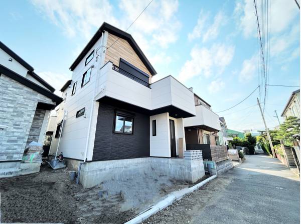 神奈川県藤沢市鵠沼海岸３丁目の新築戸建