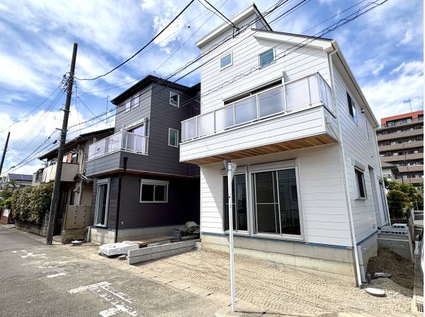 神奈川県藤沢市城南１丁目の新築戸建