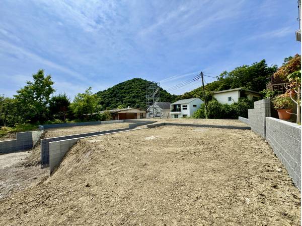神奈川県三浦郡葉山町一色の土地