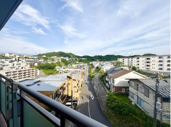 神奈川県逗子市池子２丁目のマンション
