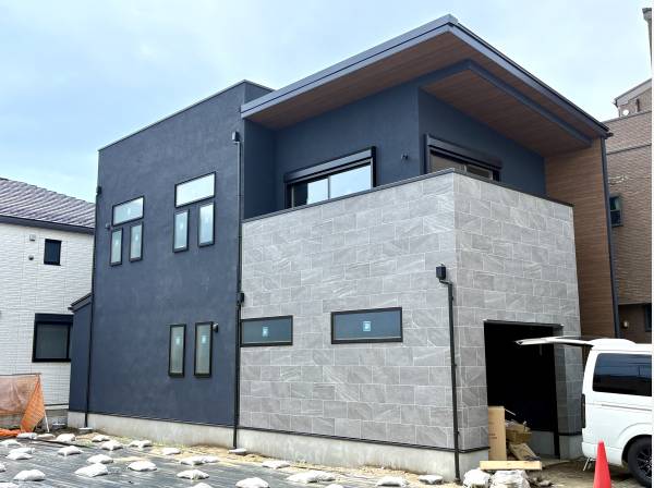 神奈川県茅ヶ崎市浜竹３丁目の新築戸建