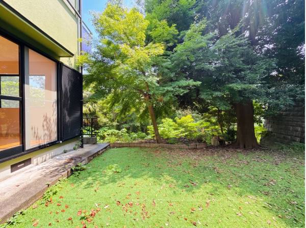 神奈川県鎌倉市鎌倉山１丁目の中古戸建