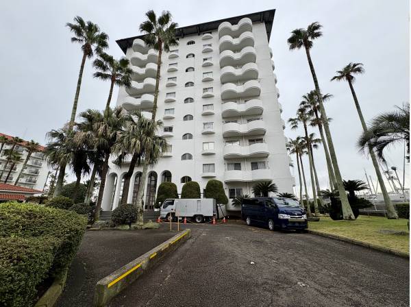 神奈川県逗子市小坪５丁目のマンション