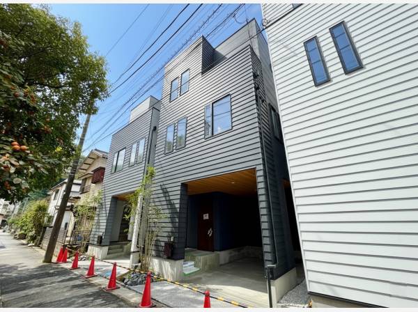 神奈川県逗子市桜山6丁目の新築戸建