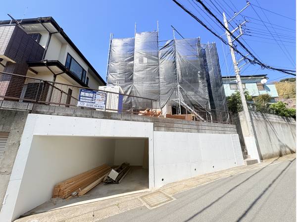 神奈川県三浦郡葉山町長柄の中古戸建