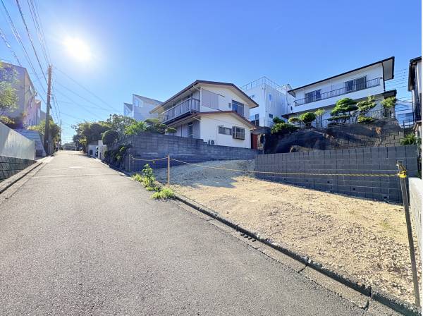 神奈川県三浦郡葉山町長柄の土地
