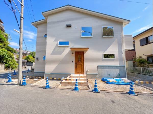 神奈川県鎌倉市津西２丁目の新築戸建