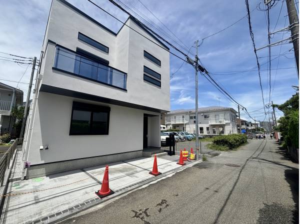 神奈川県藤沢市辻堂元町５丁目の新築戸建