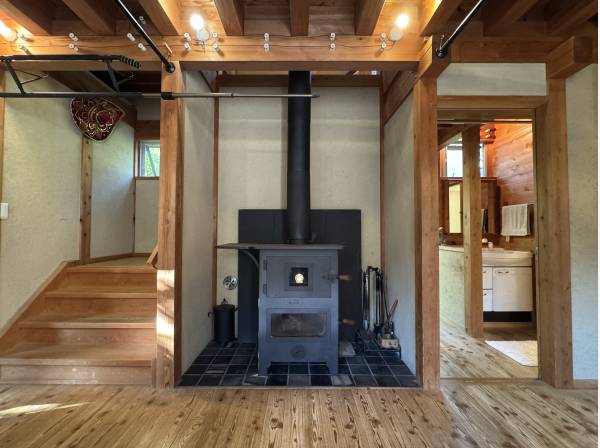 神奈川県鎌倉市稲村ガ崎１丁目の中古戸建