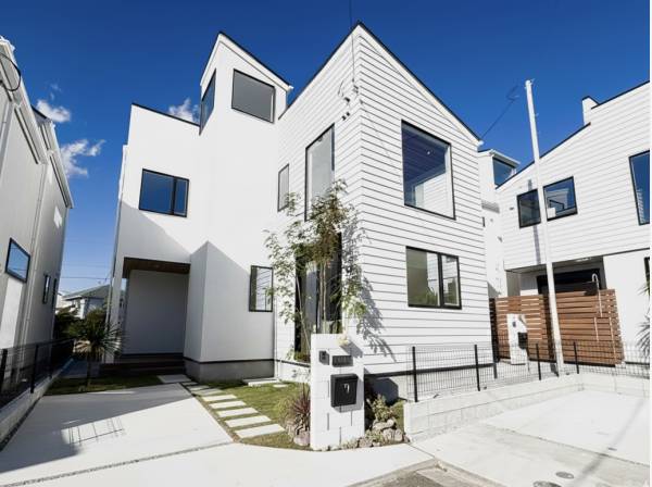 神奈川県藤沢市本鵠沼５丁目の新築戸建