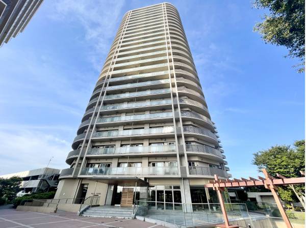 25階建ての高層マンションになります