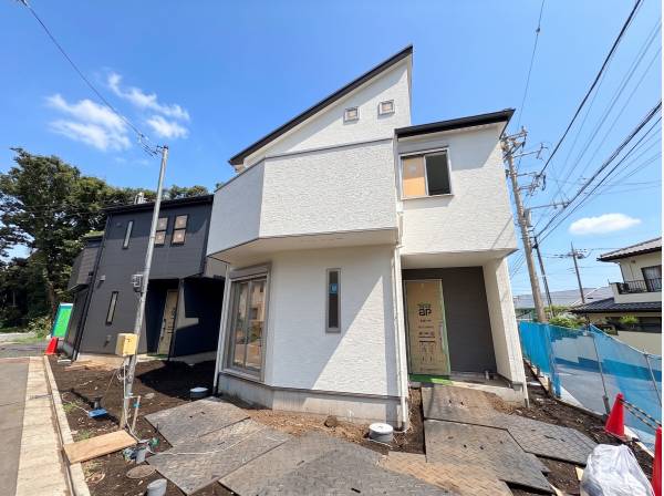 神奈川県藤沢市稲荷１丁目の新築戸建
