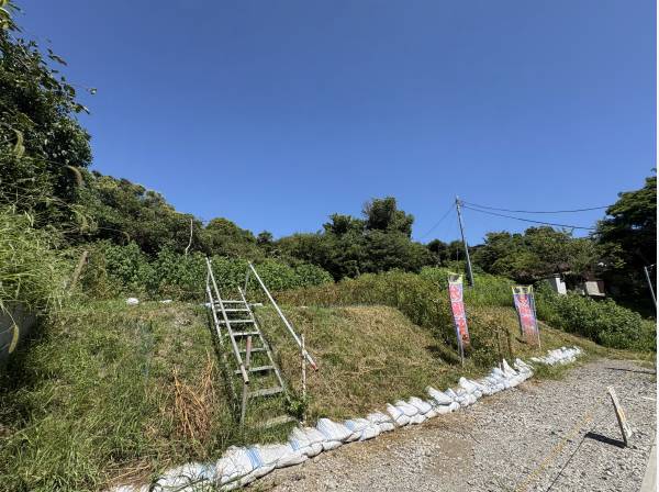 神奈川県三浦郡葉山町一色の土地
