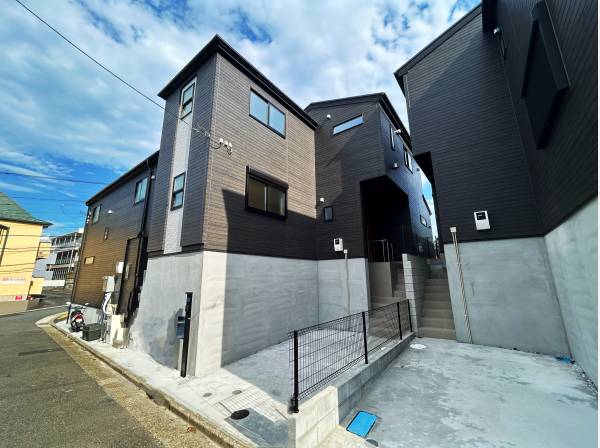 神奈川県藤沢市善行１丁目の新築戸建