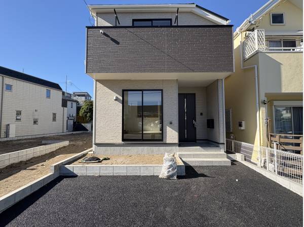 神奈川県藤沢市片瀬５丁目の新築戸建