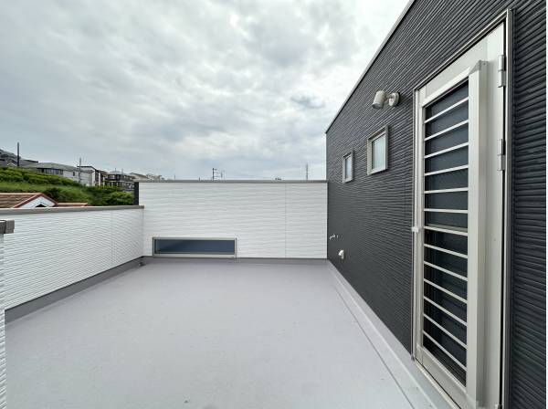 神奈川県藤沢市石川１丁目の新築戸建