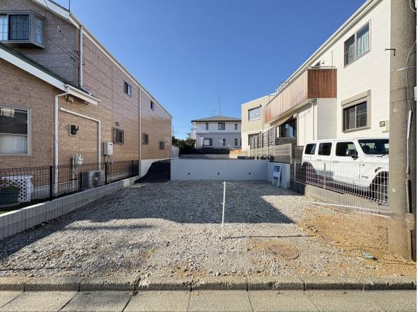 駐車場擁壁は新設しました!