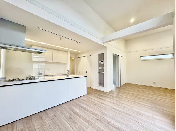 神奈川県藤沢市辻堂元町５丁目の新築戸建